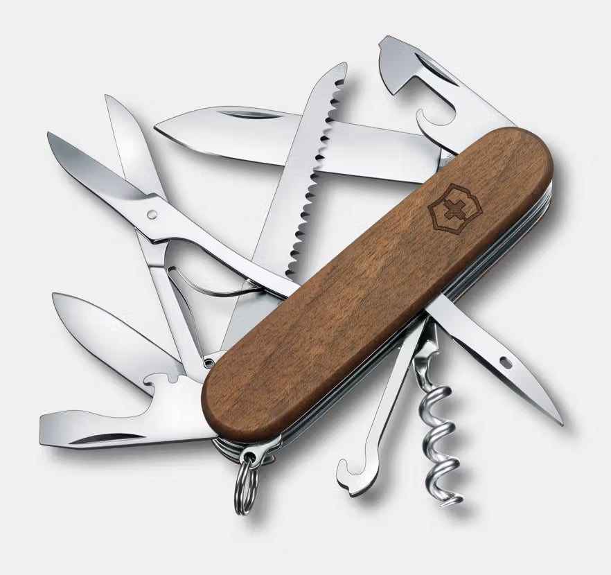 Victorinox Huntsman, Walnut Wood